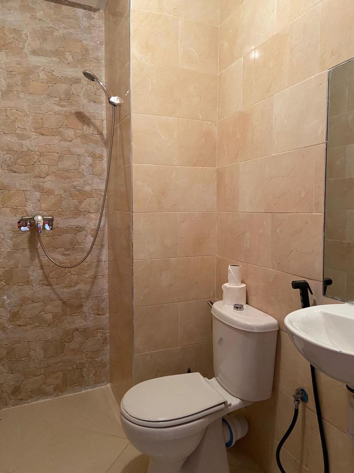 Private Riad 3Ch Salon, Terrasse Avec Jacuzzi , A Jemaa El Fna マラケシュ エクステリア 写真